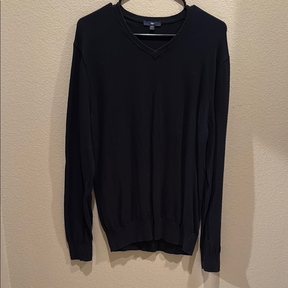 GAP Men's Navy Blue V-Neck Sweater